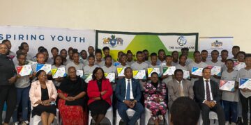 Acting Minister of Natural Resources and Energy Jabulani Mabuza has today issued certificates to 40 high school learners that participated in a two-week job shadowing programme. Photo: Eswatini Government