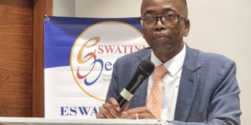 Board Chairperson Sammy Dlamini addressing shareholders during the EswatiniMed Annual General Meeting at the Hilton Garden Inn, announcing the restoration of unity and stability within the organization. Photo: Adekunle Owolabi/Independent News Eswatini