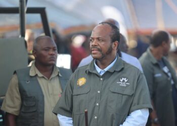 King Mswati III tours Magomba Coal Mine, praising its progress and economic potential.