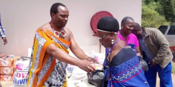Mbabane East MP Welcome Dlamini appreciates Lutsango with food parcels for their dedication to preserving culture.