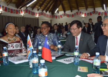 Deputy Prime Minister Thulisile Dladla shares success stories of women empowered by the Queen Mother’s fund at SibaneSami Hotel.