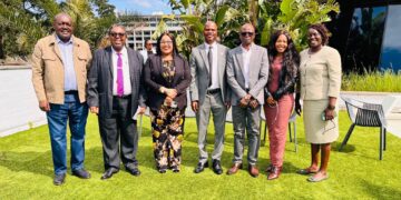 Officials discuss building resilient seed systems in Eswatini. Photo: Taiwan Africa Vegetable Initiative - Eswatini