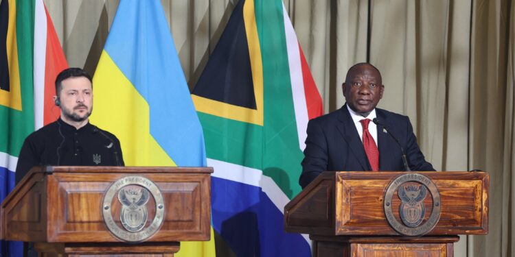 President Cyril Ramaphosa welcomes Ukrainian President Volodymyr Zelenskyy at the Union Buildings in Pretoria.