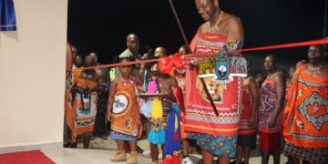 His Majesty King Mswati III tours the newly rebuilt Hosea Inkhundla centre during the official launch of development projects worth over E60 million in the Shiselweni Region on April 30, 2025.