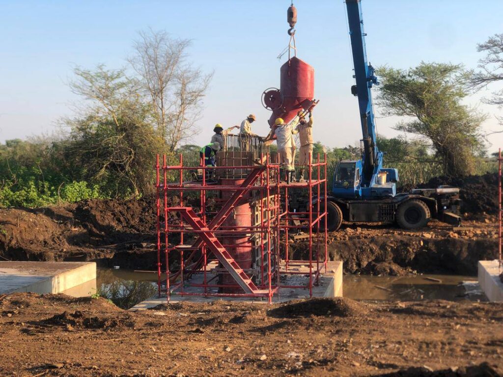 Ongoing construction of the KaLokhayiza Pier Bridge along the D89 road, expected to boost connectivity between KaLanga and Jabula.