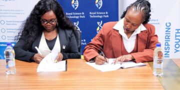 JA Eswatini Executive Director Phetsile Masilela signs the MoU with RSTP Acting CEO Nomvuyo Gulwako during a brief ceremony at the Royal Science and Technology Park. Photo: JA Eswatini