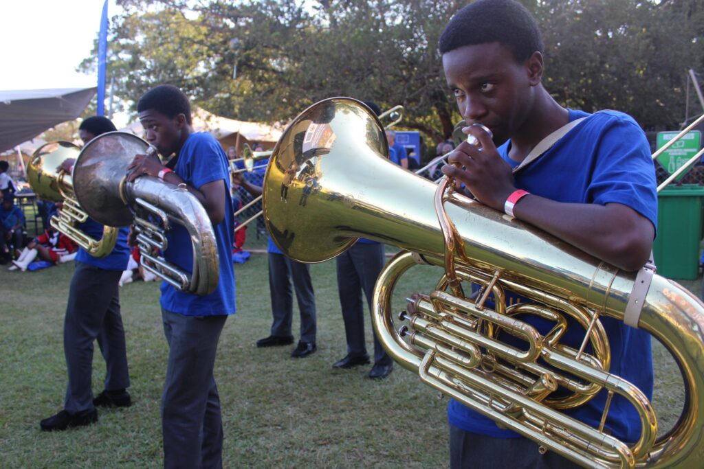 High school students from across Eswatini perform song and dance pieces at the EU Bushfire Schools Festival, celebrating youth creativity and sustainability. Malkerns, Eswatini – 20250529 – School’s Festival, Bushfire 2025. Photo: Bram Lammers / MTN Bushfire