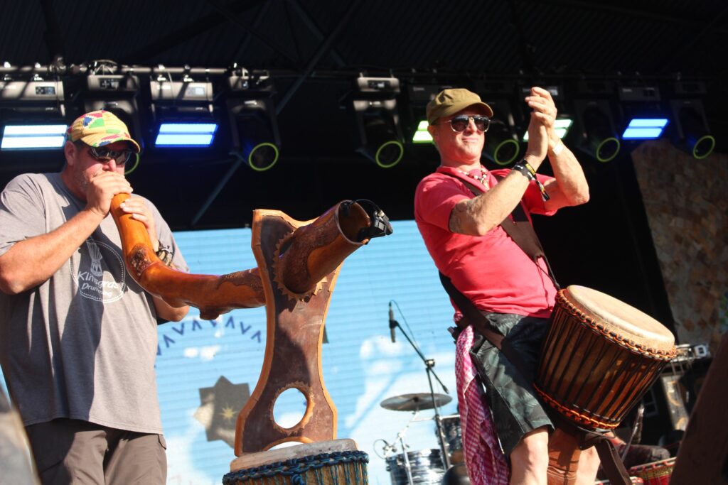 Two talented artists perform at the EU Bushfire Schools Festival, bringing energy and creativity to the stage. Malkerns, Eswatini – 20250529 – School’s Festival, Bushfire 2025. Photo: Bram Lammers / MTN Bushfire