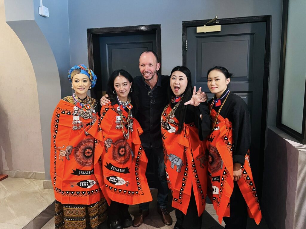 ABAO and the Nanguaq Girls arrive in Eswatini ahead of their debut performances at the 2025 MTN Bushfire Festival. They were welcomed at a media briefing attended by ETA CEO Vusie Dlamini, MTN Bushfire Director Jiggs Thorne, and Taiwan Embassy officials.