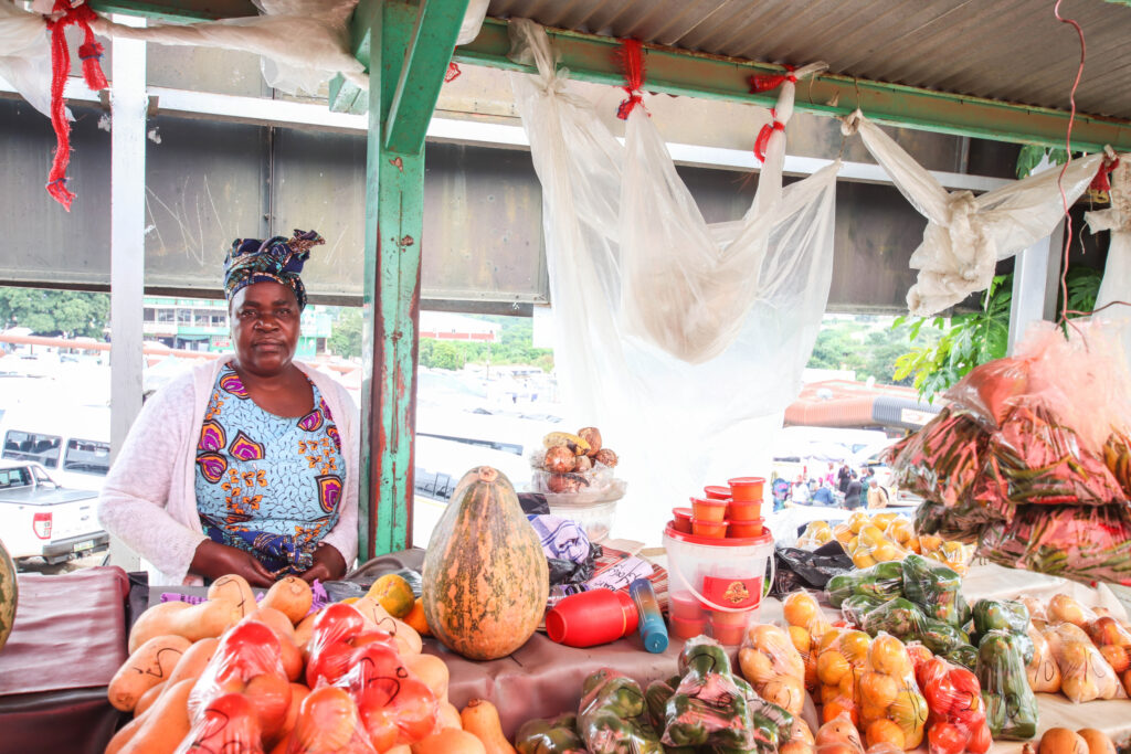 Lina, vegetable and fruits trader
