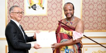 Japanese Ambassador Shimizu Fumio presents his letters of credence to His Majesty King Mswati III at Lozitha Palace on Tuesday.