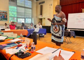 Lution shares insights on Eswatini’s creative landscape with fellow participants during the IVLP programme in the United States.