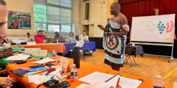 Lution shares insights on Eswatini’s creative landscape with fellow participants during the IVLP programme in the United States.