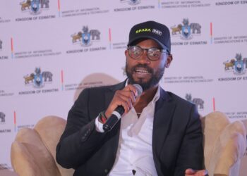 Talifhani Banks delivering a keynote address encouraging Eswatini youth to embrace AI as a tool for business and innovation.