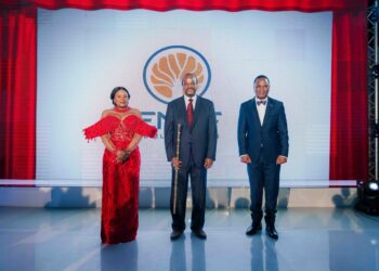 ENPF CEO Futhi Tembe shares a moment with His Majesty King Mswati III and HRH Prince Lonkhokhela during the Fund’s 50th anniversary celebration at Mavuso Trade Centre.
