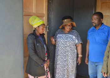 Deputy Prime Minister Thulisile Dladla and Minister Sikhumbuzo Dlamini hand over new homes to the Ginindza family in Nkwene on July 21, 2025.