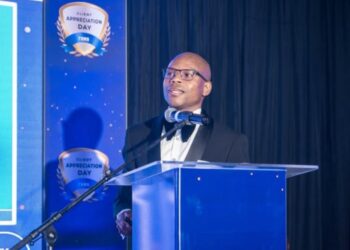 ERS Head of Business Development Strategy, Edward Groening, presenting key performance highlights during the Client Appreciation Day at Happy Valley Hotel, Ezulwini. Photo by ERS