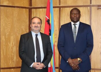 Prime Minister Russell Dlamini with French Ambassador Yann Pradeau and Clemence Bessiere during a courtesy visit at the Private and Cabinet Office in Mbabane.