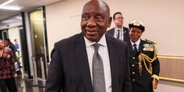 President Cyril Ramaphosa arrives in Rio de Janeiro, Brazil, for the 17th BRICS Summit, hosted by President Luiz Inácio Lula da Silva. Photo: X/@SAgovnews