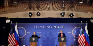 US President Donald Trump and Russian President Vladimir Putin hold a joint press conference. Drew Angerer/AFP/Getty Images