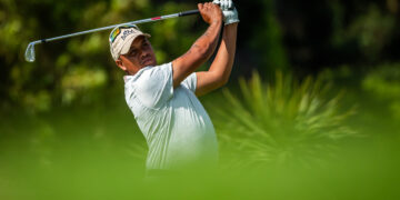 Maart leads Big Easy Tour after blistering 64 at Reading