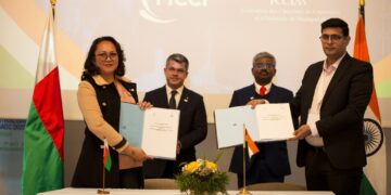 Delegates from India and SADC member states engage during the India–SADC Business Forum held at the Novotel Convention & Spa in Antananarivo, Madagascar.