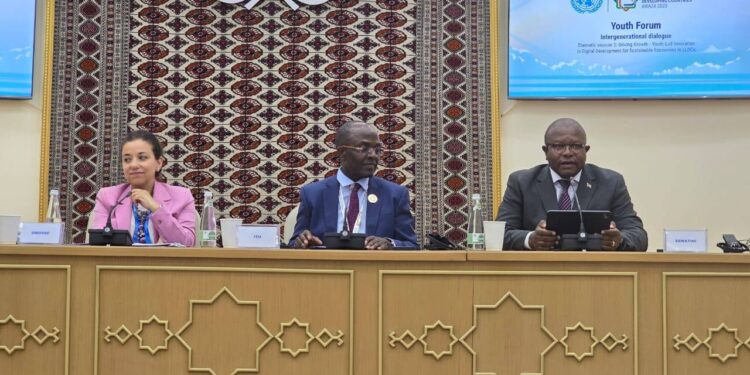 Minister of Commerce, Industry and Trade Manqoba Khumalo addresses delegates at the 3rd United Nations Conference on Landlocked Developing Countries (LLDC3) in Awaza, Turkmenistan.