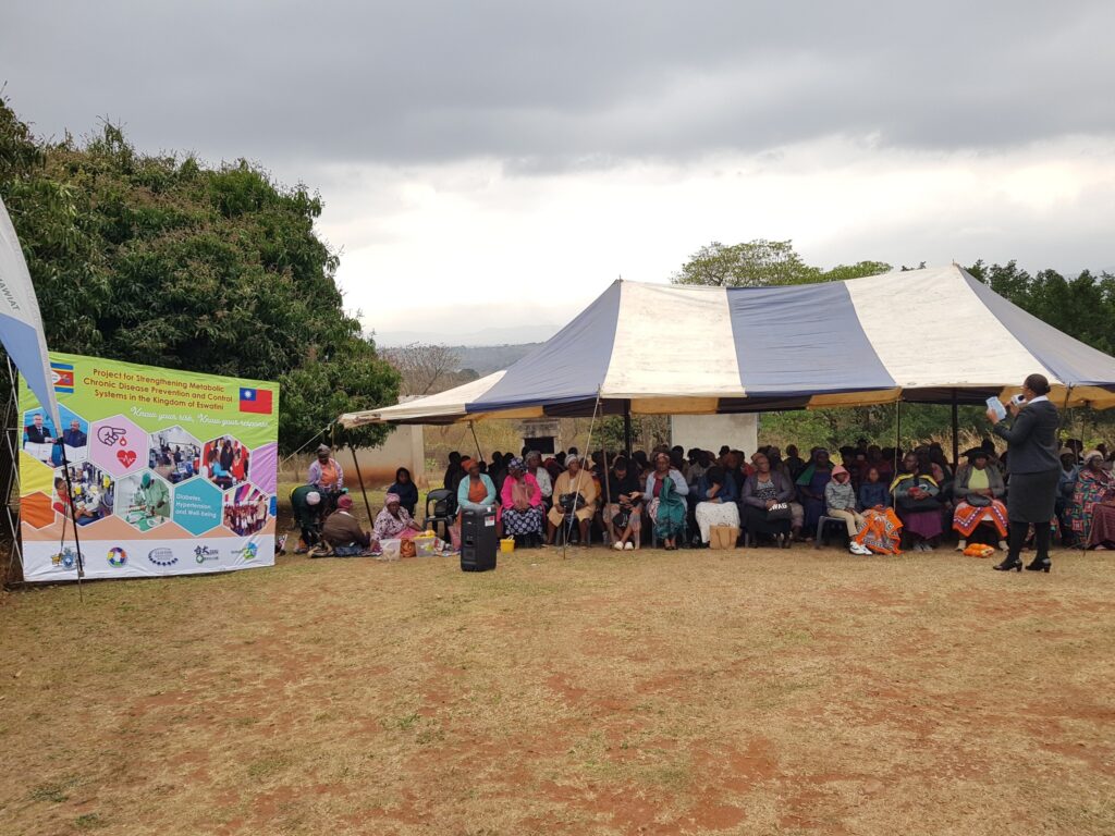 Residents seated at Horo Clinic waiting to be attended to during the health outreach organised by the Taiwan Technical Mission.