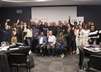 Teamwork in action: participants celebrate the completion of Digital Kaizen Training, Photo: JICA South Africa