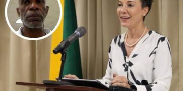 Minister of Foreign Affairs Kamina Johnson Smith