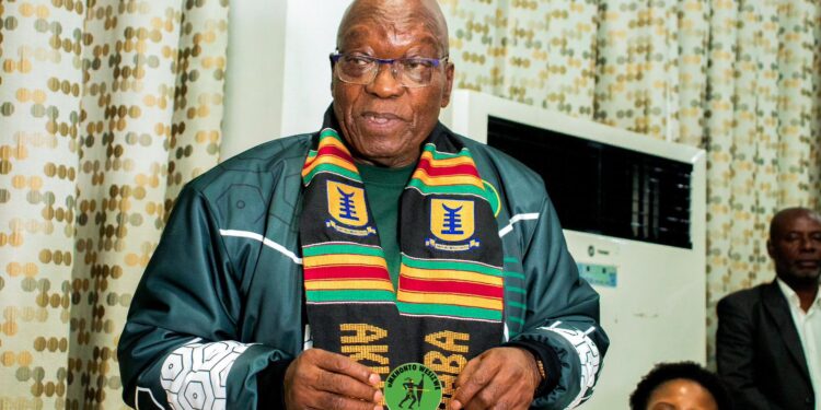 Jacob Zuma addressing dignitaries and guests in Accra