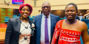 Minister of Information, Communications and Technology Savannah Maziya poses with fellow cabinet members.