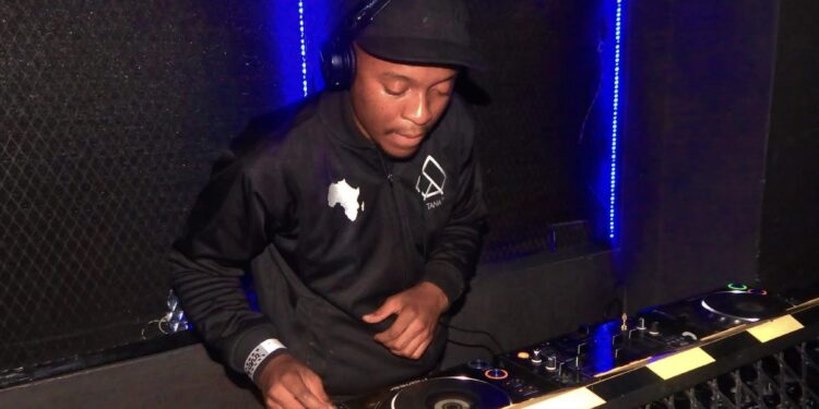 Multi-award-winning electronic music creator and DJ, !Sooks born Sukelihle Dlamini