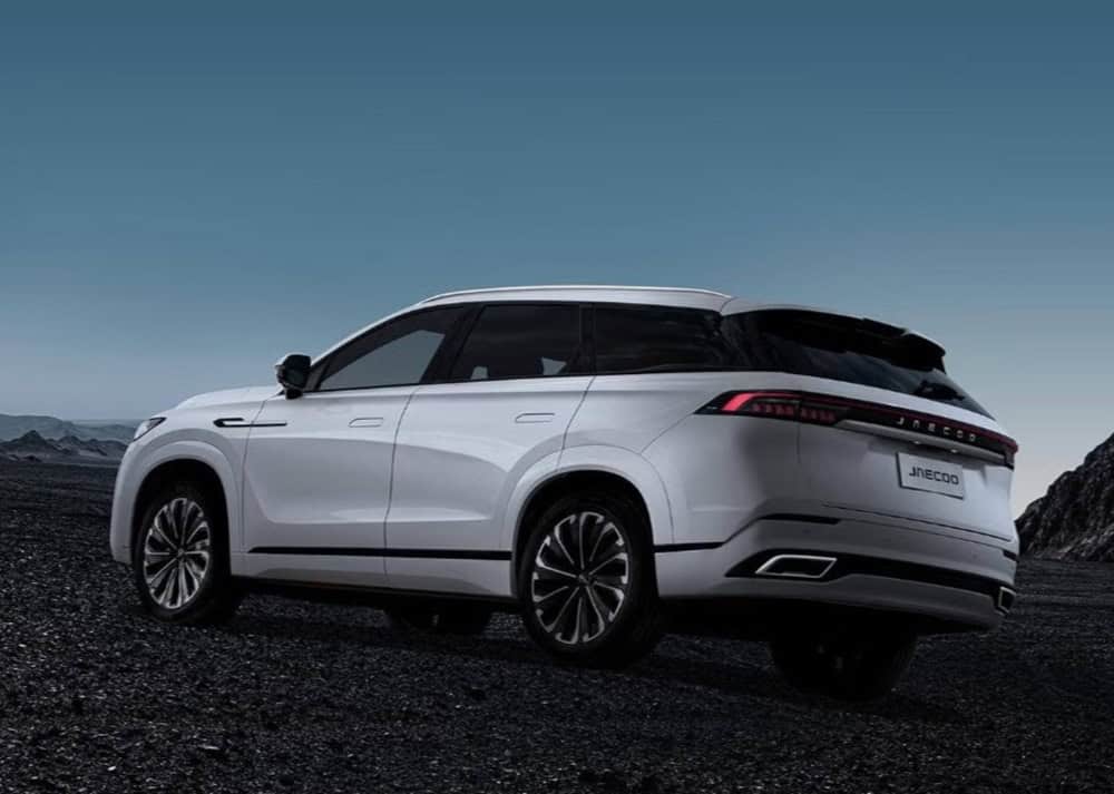 J8 has not been changed dramatically from the Chery Tiggo 9 at the rear. Image: Jaecoo Australia