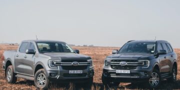 The Citizen’s long-term Ford Ranger XLT had the chance to meet its Everest XLT sibling. Image: Rynhardt Steenkamp