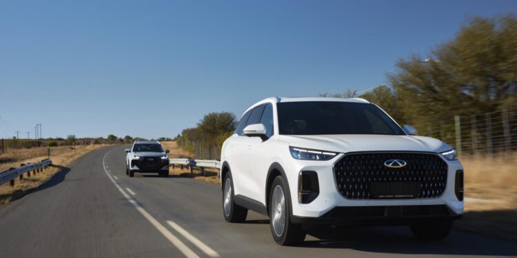 The Chery Tiggo 9 PHEV and Tiggo 7 PHEV proved their endurance by covering over 1,200km on a single tank during the Chery 1 Tank Challenge. Photo: TopGear SA