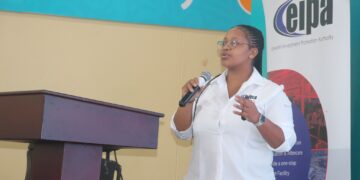 Thandeka Dlamini, Manager for External Trade Promotion at EIPA, speaking during the Export Guide workshop.