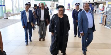 Deputy Prime Minister Thulisile Dladla and Minister Sikhumbuzo Dlamini at King Mswati III International Airport before departing for Ghana to attend the state funeral of Queen Asantehemaa Nana Konadu Yiadom III.