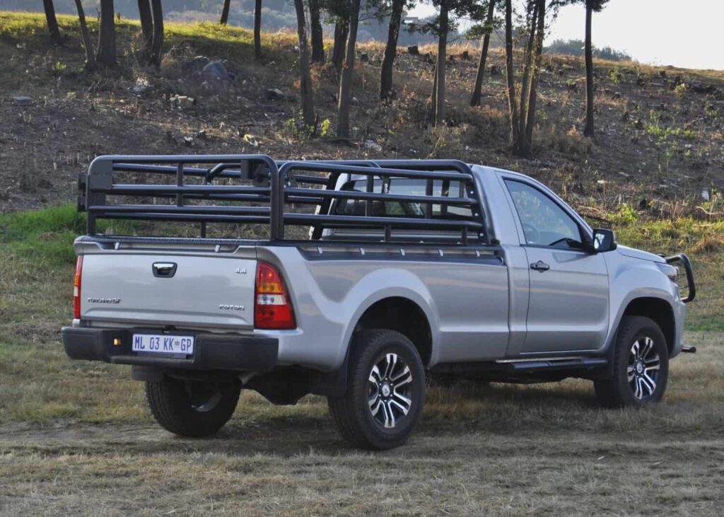 Taillights have a glaring relation to a past generation Opel Astra and Isuzu KB.