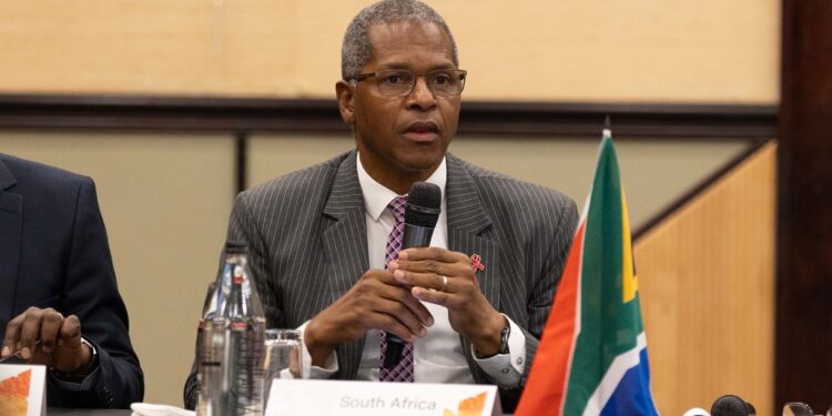 South Africa’s Cooperative Governance and Traditional Affairs Minister Velenkosini Hlabisa will lead the G20 Disaster Risk Reduction Outreach in Cape Town next week.