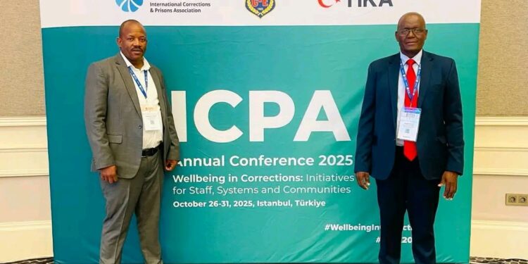 HMCS Deputy Commissioner General, Luke Malindzisa, and Chief Officer, Thamsanqa Phakathi.