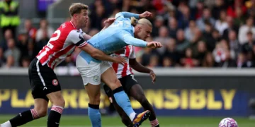 Haaland powers through Brentford’s defence to slot home the winning goal for Manchester City.