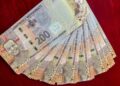 A stack of E200 emalangeni notes. Photo by CBE