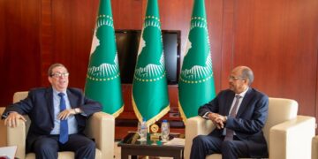AU Commission Chairperson H.E. Mahmoud Ali Youssouf meets with Cuba’s Minister of Foreign Affairs H.E. Bruno Rodríguez Parrilla to discuss strengthening Africa-Cuba relations.