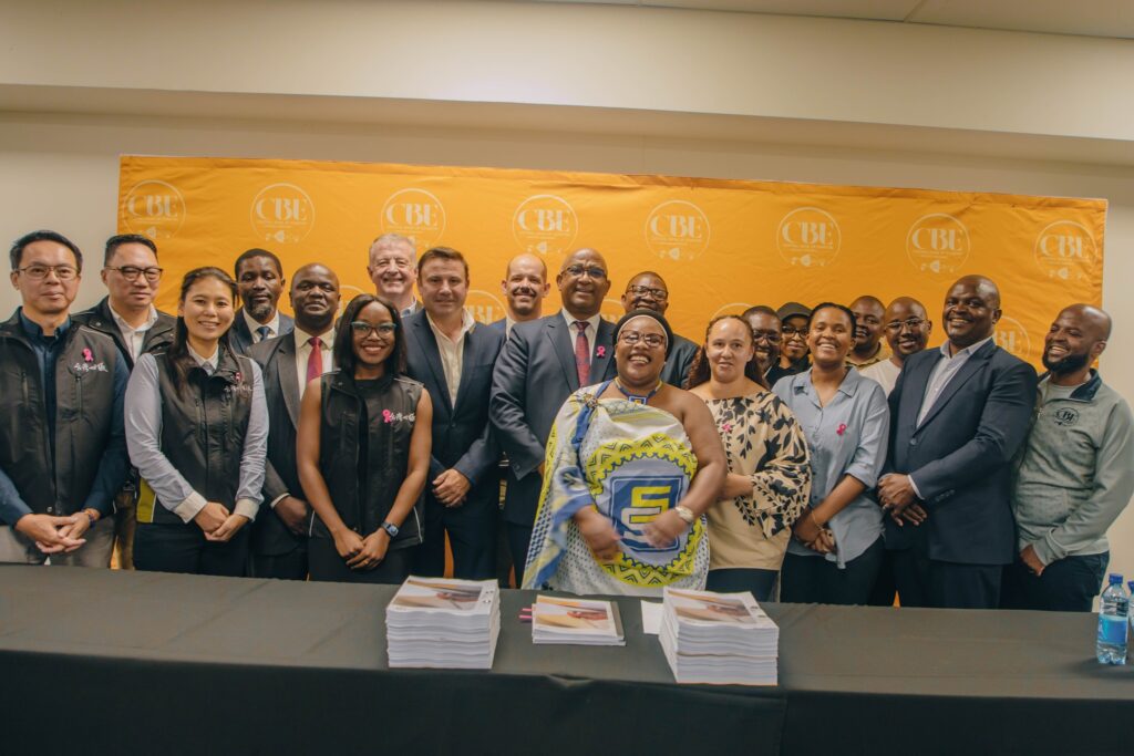 Officials from the Central Bank of Eswatini and Ingcebo Joint Venture pose for a group photo following the signing of the E2.78 billion CBE Complex Phase 1 contract. Photo: CBE