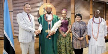 His Royal Majesty Ogiame Atuwatse III and Her Royal Majesty Queen Consort Olori Atuwatse III pose with President Advocate Duma Boko of Botswana during their official visit.