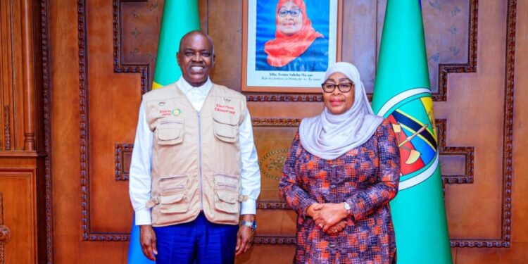 Former Botswana President Mokgweetsi Masisi meets Tanzanian President Samia Suluhu Hassan during the AU Election Observation Mission in Dar es Salaam.
