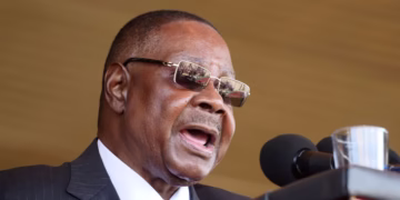 Malawi's President Peter Mutharika addresses guests during his inauguration ceremony in Blantyre, Malawi, May 31, 2019.REUTERS/Eldson Chagara/File Photo