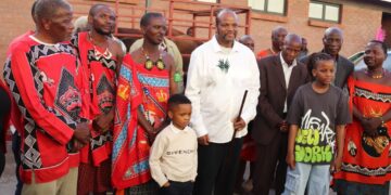 Magele Chief, Prince Magele posing with His Majesty King Mswati III and other Hlatikhulu chiefs in this file photo.