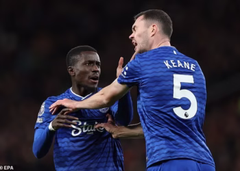Idrissa Gueye has issued a public apology after his embarrassing sending off at Old Trafford